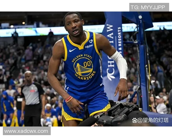 昨天NBA勇士与火箭比赛裁判表现引发热议球迷反响不一